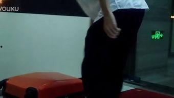 国产女王全身踩踏视频,震撼全场!-第3张图片-亚洲香蕉中文日韩 国产女王全身踩踏视频,震撼全场!-第3张图片-亚洲香蕉中文日韩