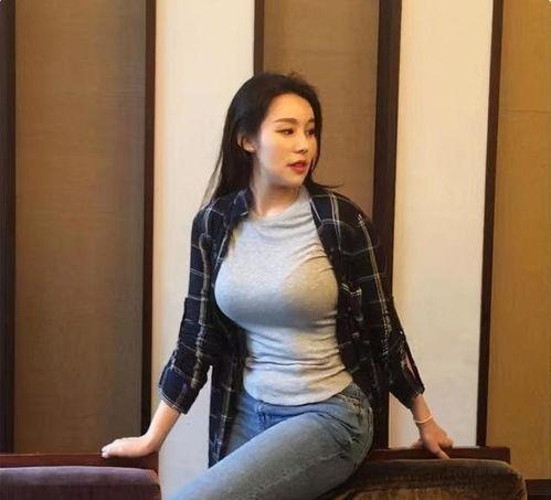 操国产老熟女视频,情感与欲望的交织-第3张图片-亚洲香蕉中文日韩 操国产老熟女视频,情感与欲望的交织-第3张图片-亚洲香蕉中文日韩