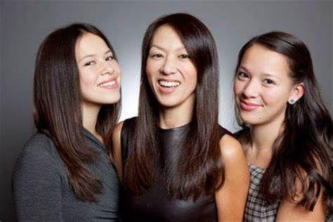 华裔妈妈美国产女视频,跨国亲情见证-第1张图片-亚洲香蕉中文日韩 华裔妈妈美国产女视频,跨国亲情见证-第1张图片-亚洲香蕉中文日韩