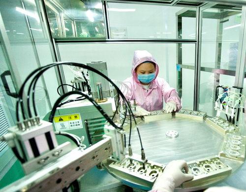 国产镜片生产视频,匠心独运，品质卓越-第3张图片-亚洲香蕉中文日韩