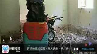 国产150轮挖工作视频,工作视频深度解析-第1张图片-亚洲香蕉中文日韩